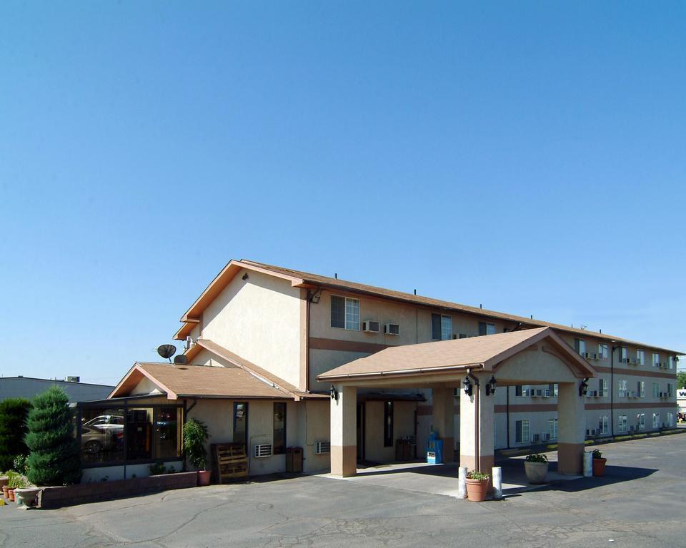 פרמינגטון Rodeway Inn מראה חיצוני תמונה