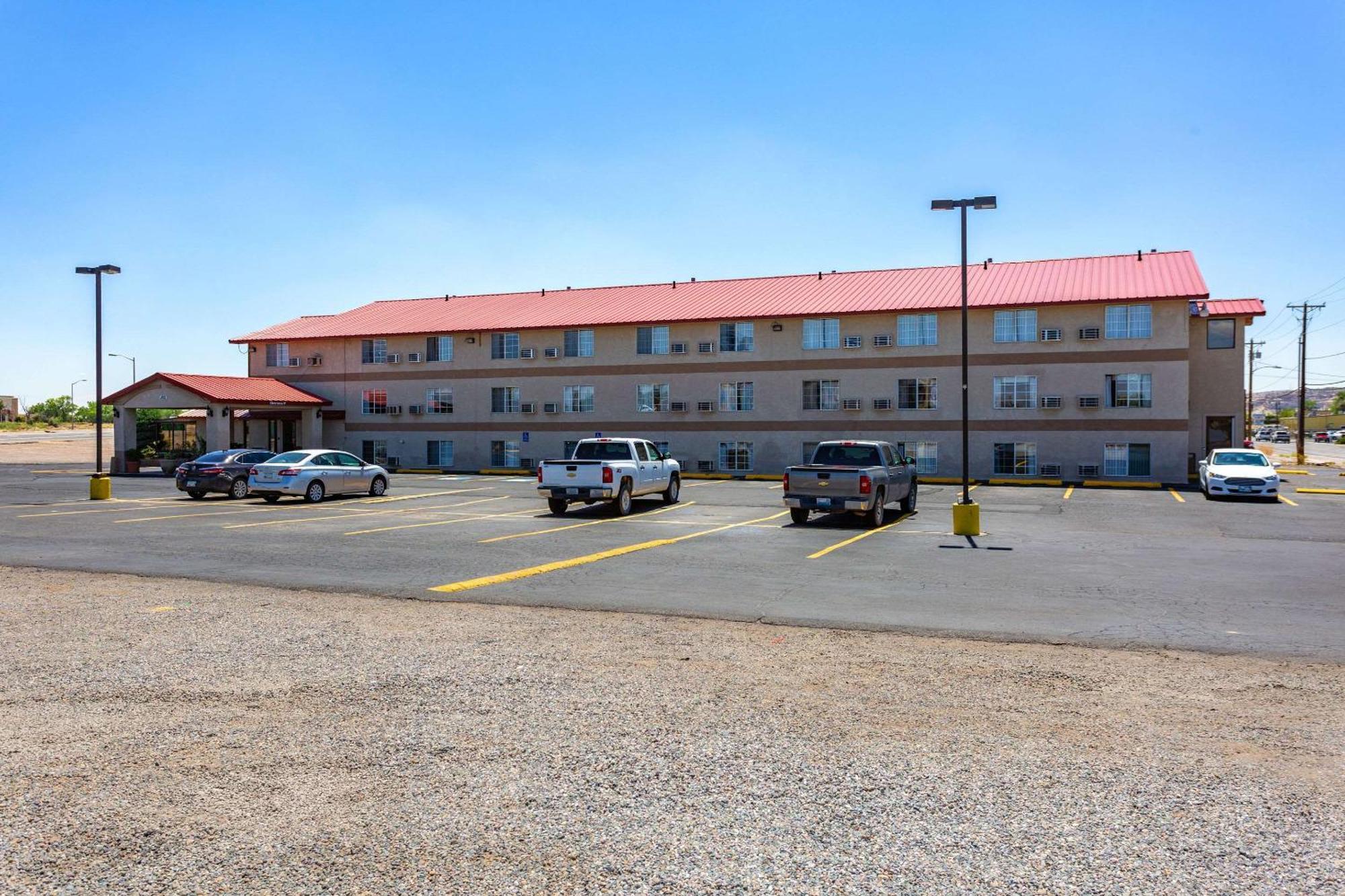 פרמינגטון Rodeway Inn מראה חיצוני תמונה