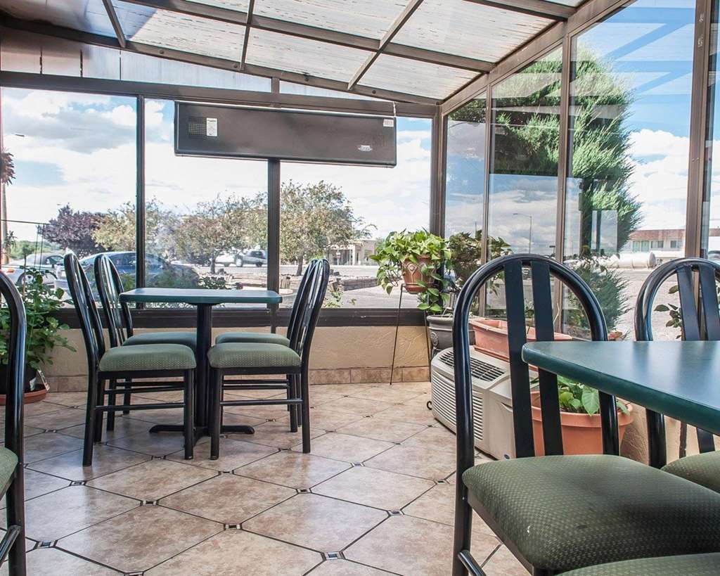 פרמינגטון Rodeway Inn מסעדה תמונה